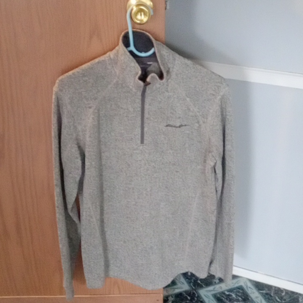 Eddie Bauer Sweatshirt